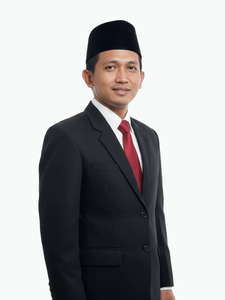 Iyus Rusman, S.Ag., S.Pd., M.A. – Ketua Yayasan